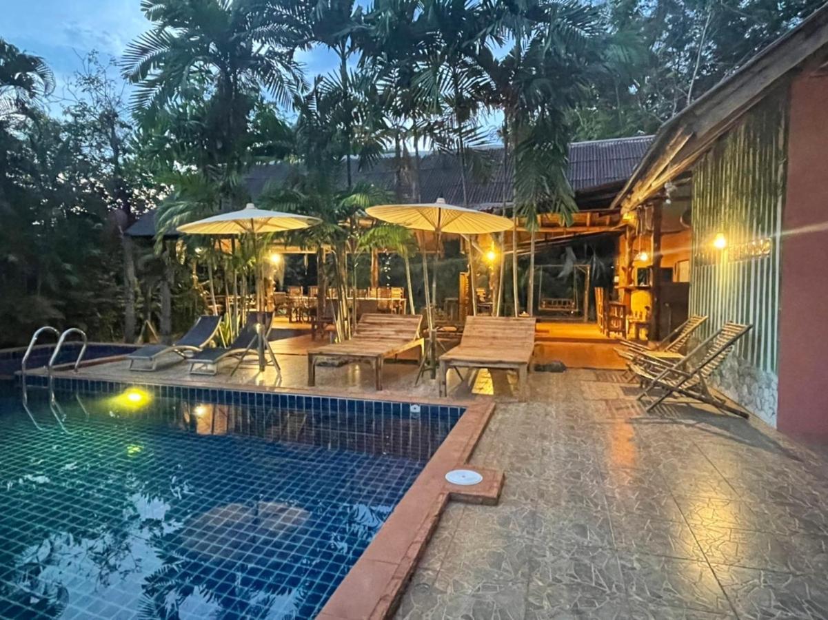 Bamboo Hideaway Resort Koh Mak Exterior photo
